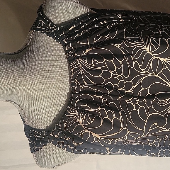 Lane Bryant Sleeveless Brown & Beige Floral Dress, Size: 22/24 - Picture 2 of 7